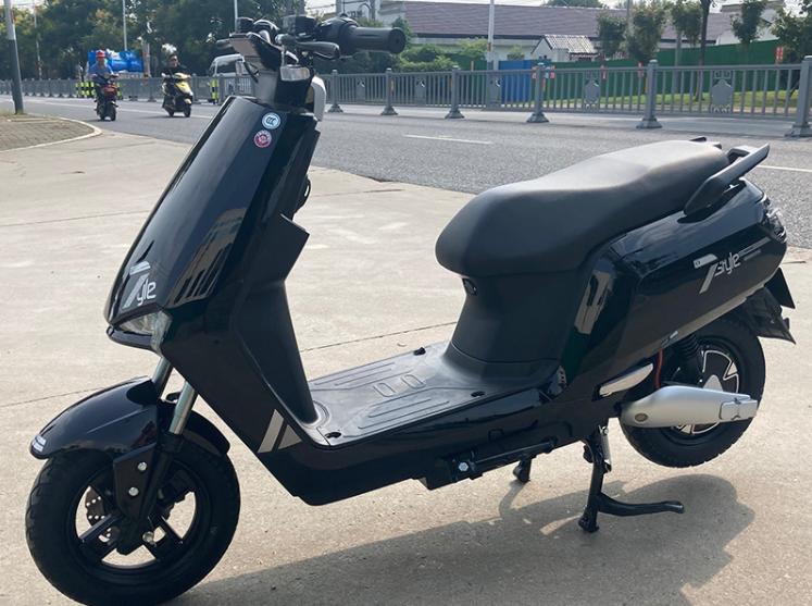 上门电动电瓶换车多少钱_电动车上门换电瓶_上门电动电瓶换车电话